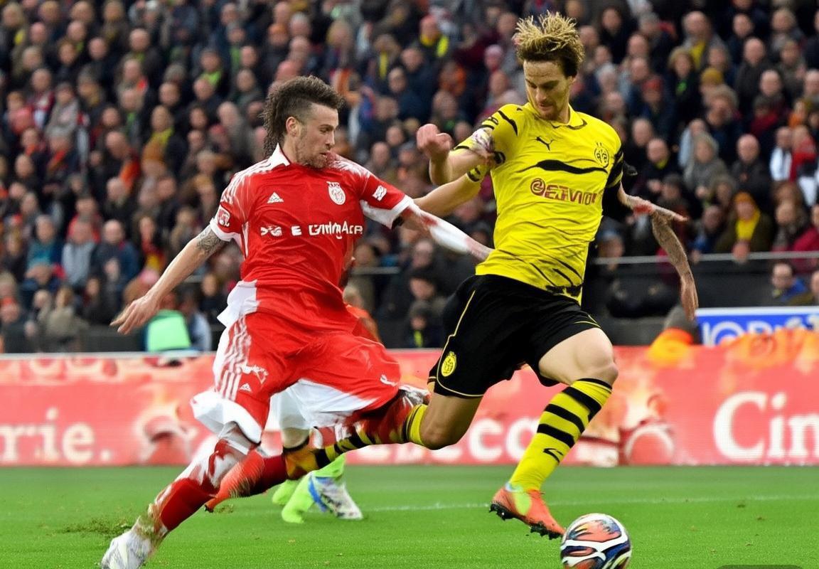 德甲焦点对决：柏林赫塔vs多特蒙德赛季高潮回顾(图2)